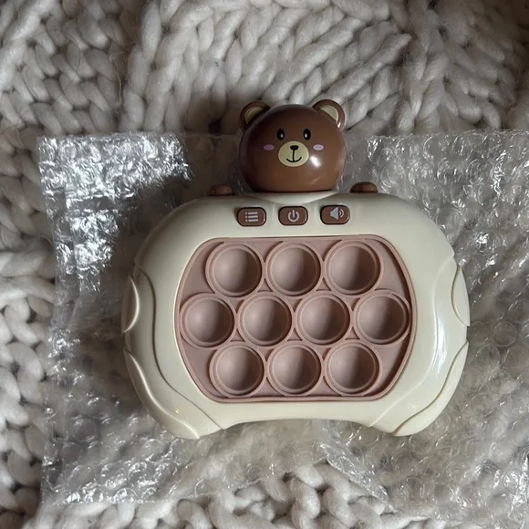 Pop- it Game Cream and Brown Learning Pop Toy with LED - Picture 6 of 6